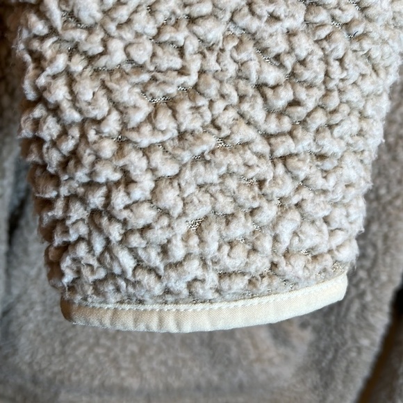 EDDIE Bauer Tan Fleece Pullover - Picture 4 of 10